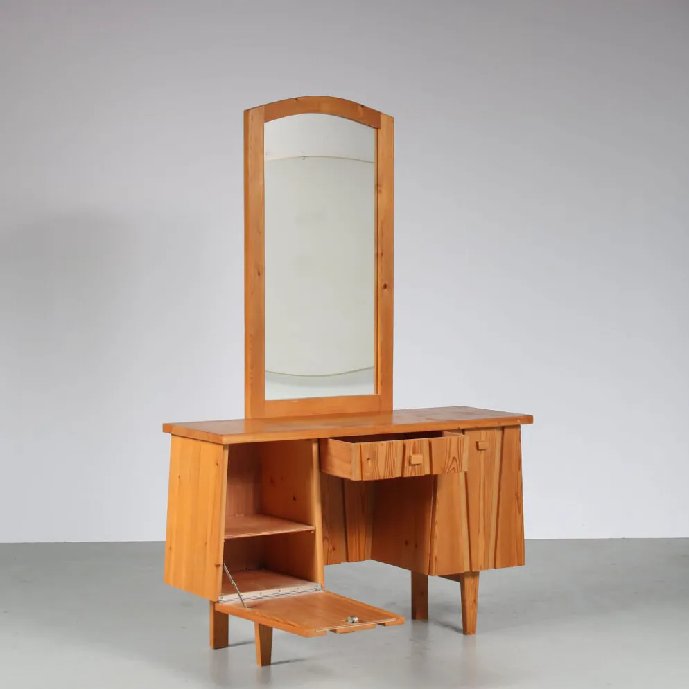 Coiffeuse scandinave des années 1960