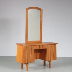 Coiffeuse scandinave des années 1960