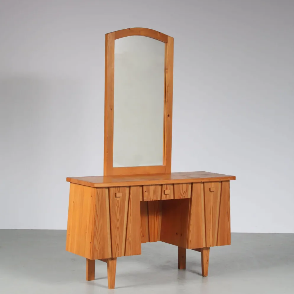 Coiffeuse scandinave des années 1960