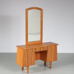 Coiffeuse scandinave des années 1960