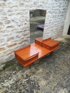 Coiffeuse scandinave en teck