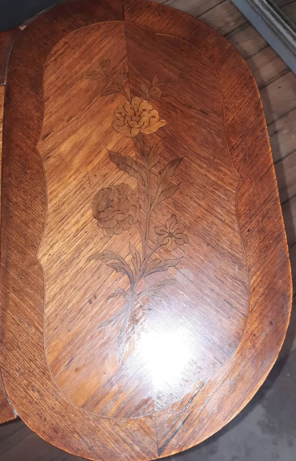 Coiffeuse style Louis XV formant table d accouchée