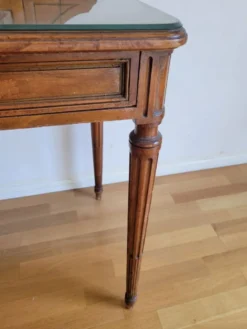 Coiffeuse style Louis XVI
