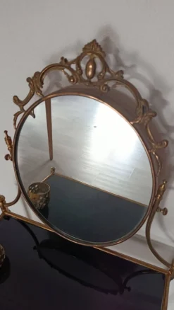 Coiffeuse style Louis XVI laiton et verre trempé