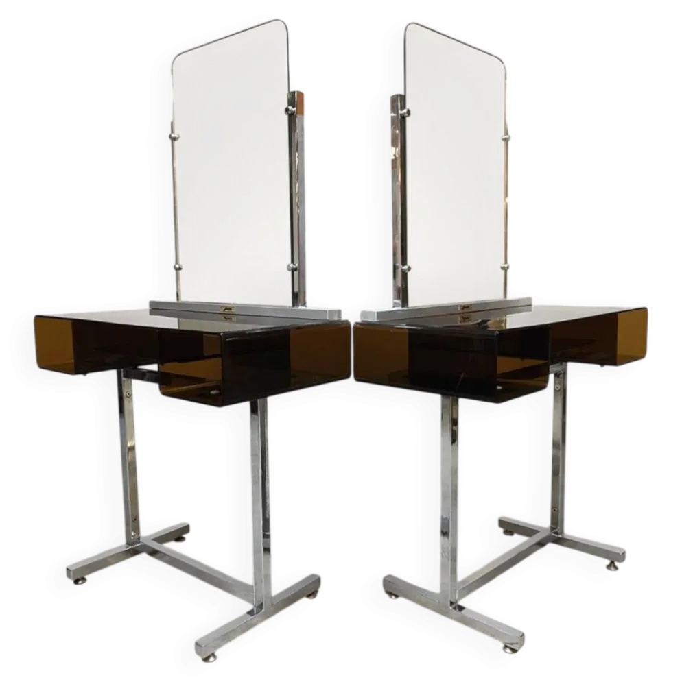 Coiffeuses vintage, tables de toilette « style Space Age »