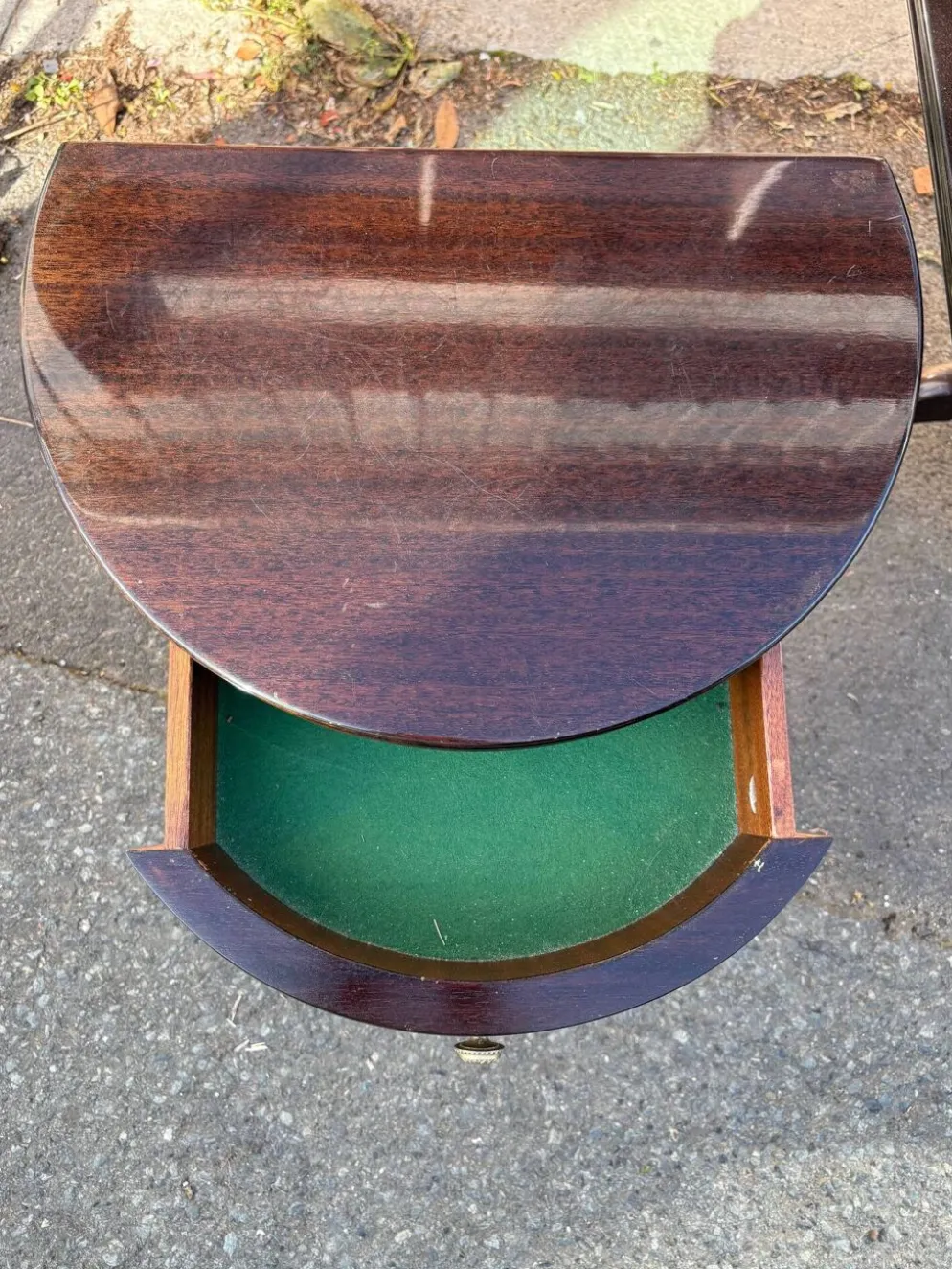 Coiffeuse triptyque vintage 1960s en acajou– signée G. Blouin Nantes