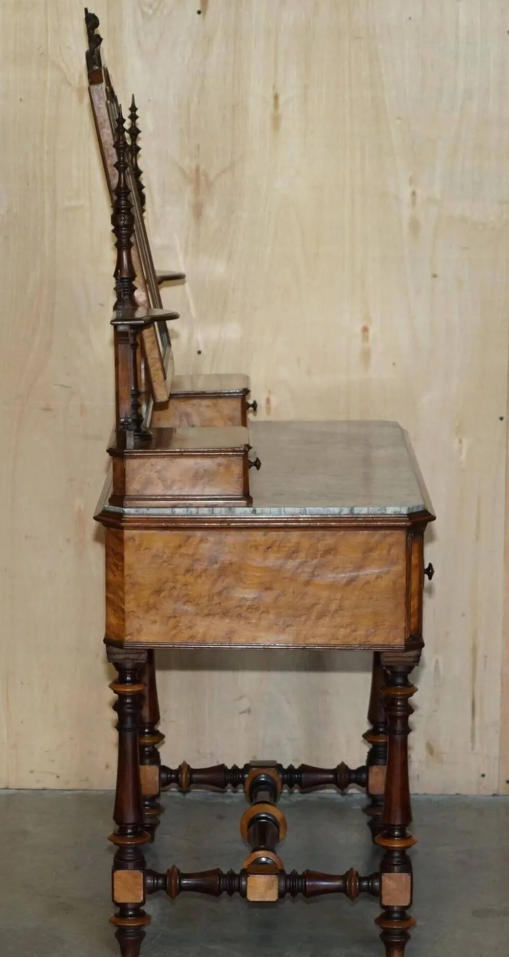 Coiffeuse Victorienne en Amboyna et Ébène Restaurée