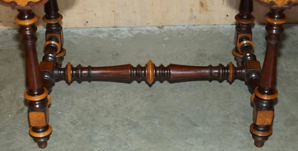 Coiffeuse Victorienne en Amboyna et Ébène Restaurée