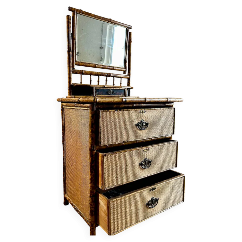 Coiffeuse victorienne 3 tiroirs en bambou tigré, rotin et chinoiserie, Angleterre années 1880