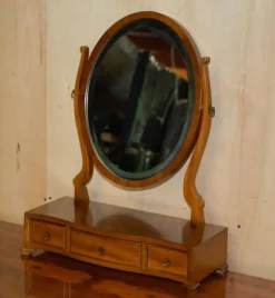 Coiffeuse vintage anglaise en noyer burr avec miroir et chaise