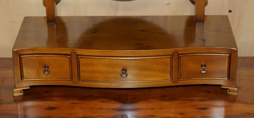 Coiffeuse vintage anglaise en noyer burr avec miroir et chaise