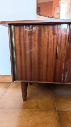 Coiffeuse vintage années 70 avec miroir triptyque & banc assorti