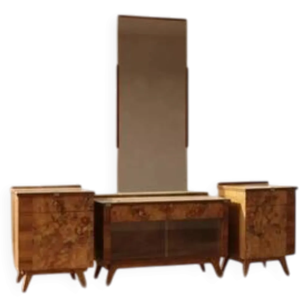 Coiffeuse vintage avec placage de noyer, grand miroir et armoires de rangement, milieu du 20e siècle, tchécoslovaque, 38 x 82 x 53 cm.
