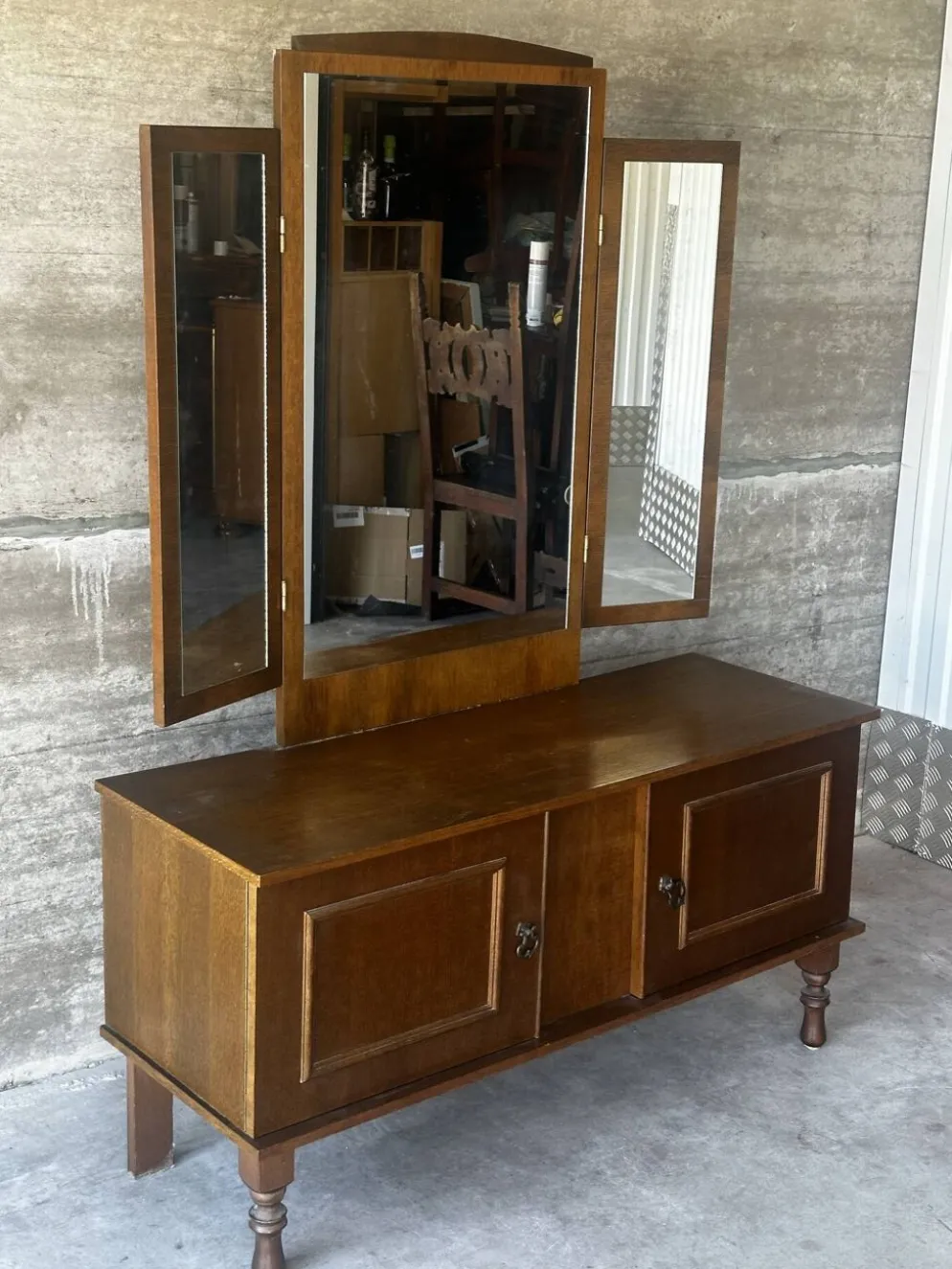 Coiffeuse vintage à miroir triptyque, années 1950