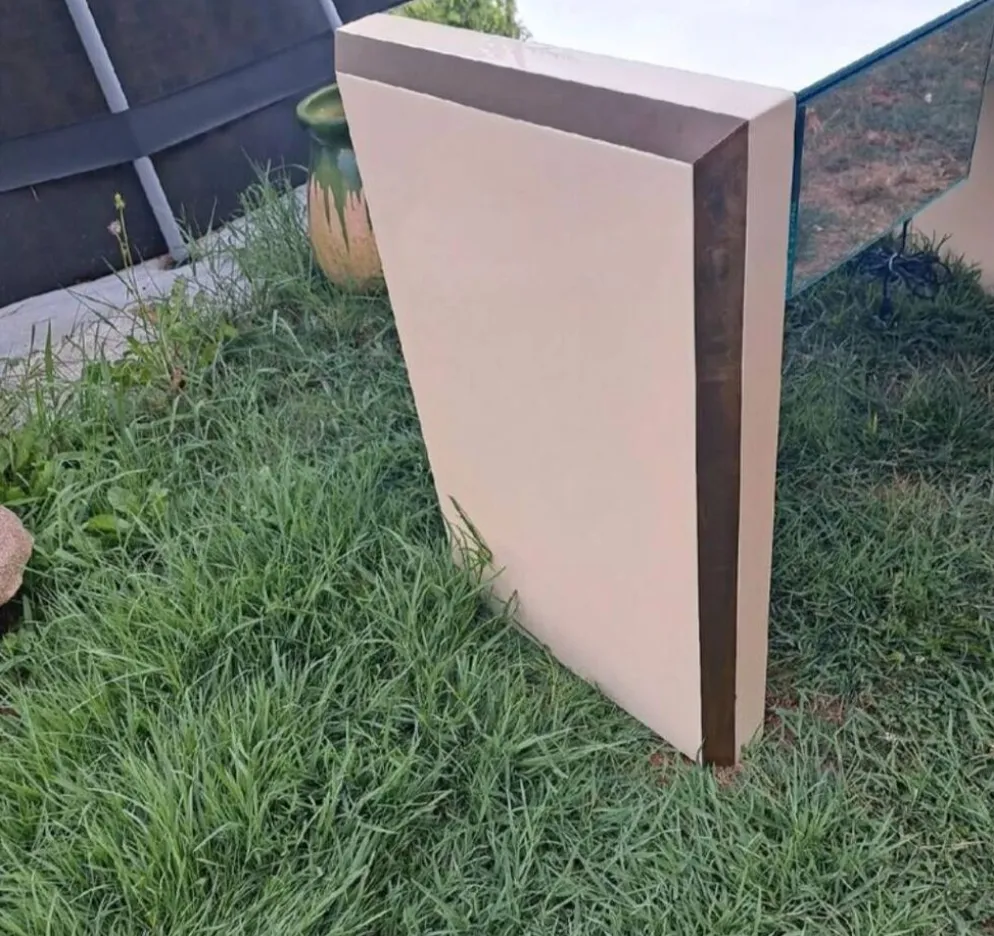 Coifuse vintage. Année 1970 .Jean Claude Mahey.