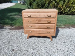 Commode