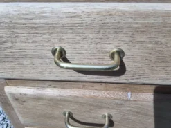 Commode