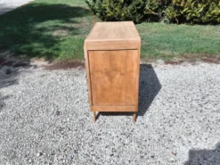 Commode