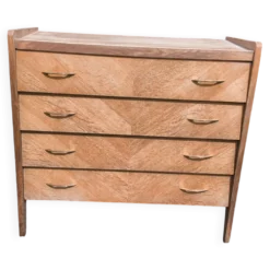 Commode