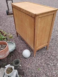 Commode