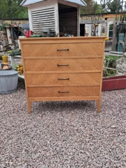 Commode