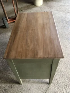 Commode