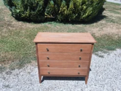 Commode
