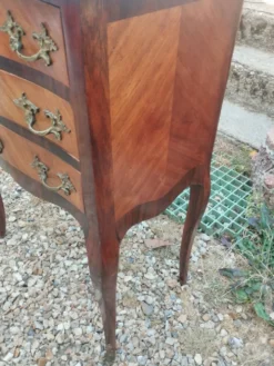 Commode ancienne en marqueterie avec plateau marbre style louis xvi