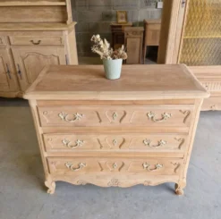 Commode ancienne en merisier – entièrement aérogommée