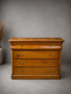Commode ancienne en merisier