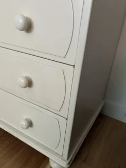 Commode ancienne 4 tiroirs