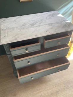 Commode anglaise