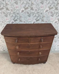 Commode anglaise ancienne, rénovée