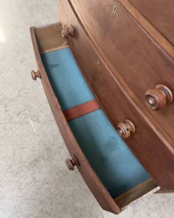 Commode anglaise ancienne, rénovée
