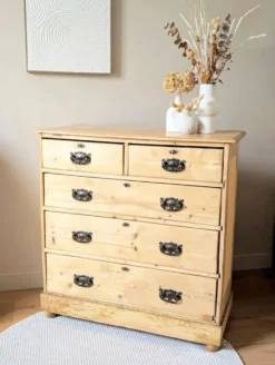 Commode anglaise antique en pin massif