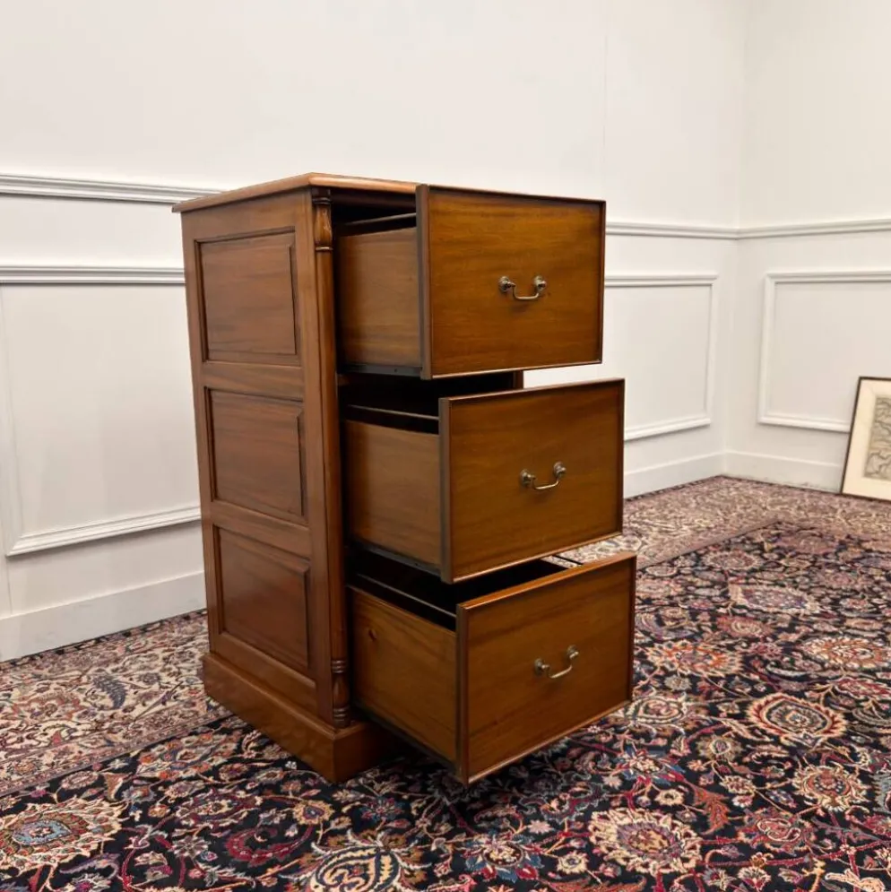 Commode anglaise classique