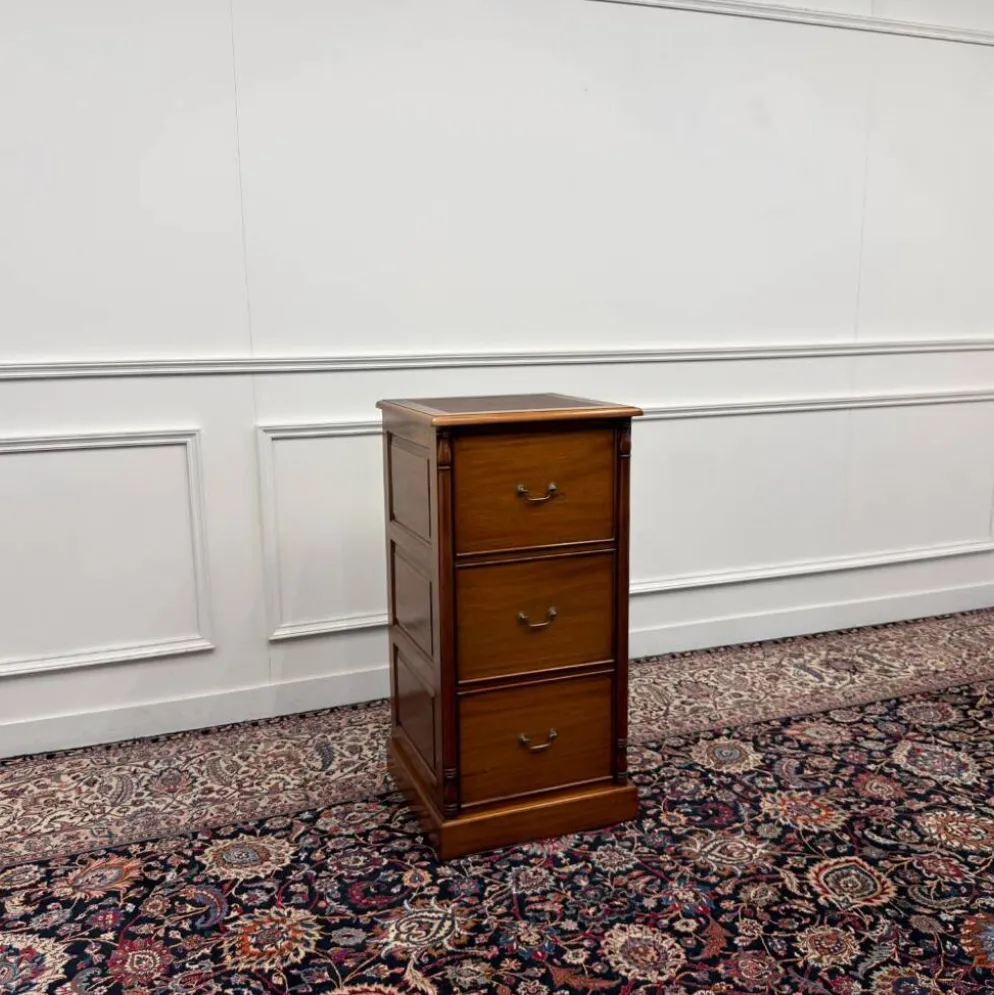 Commode anglaise classique