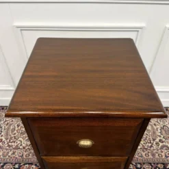 Commode anglaise classique