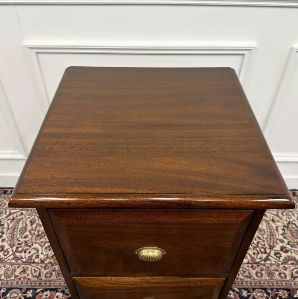 Commode anglaise classique