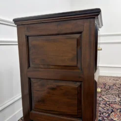 Commode anglaise classique