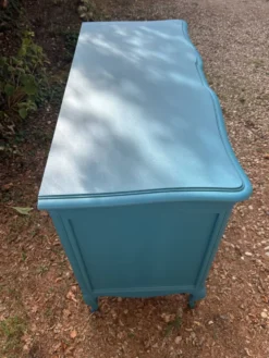 Commode arbalète