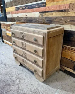 Commode Art Déco en chêne aérogommée