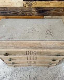 Commode Art Déco en chêne aérogommée