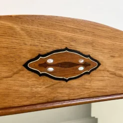 Commode Art nouveau, lavabo en marbre et miroir, chêne, années 1910