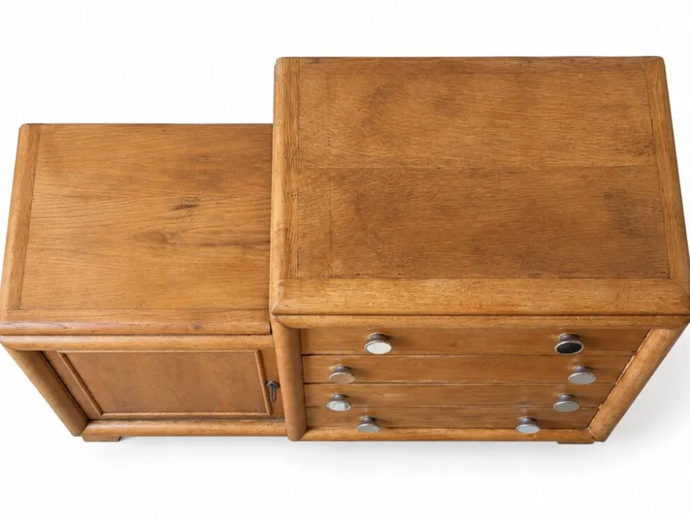 Commode asymétrique art déco chêne brut rénovée