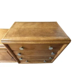 Commode asymétrique art déco chêne brut rénovée