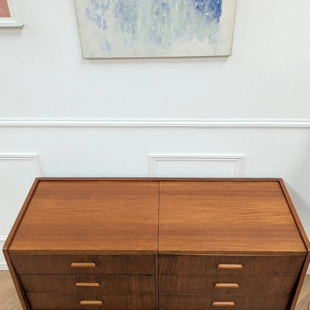 Commode avec coiffeuse intégrée