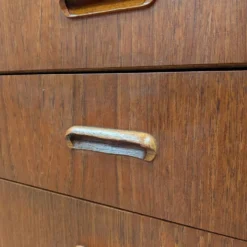 Commode avec coiffeuse intégrée