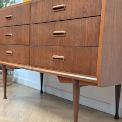 Commode avec coiffeuse intégrée