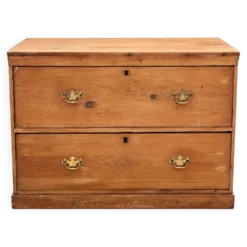 Commode basse ancienne en pin – 2 grands tiroirs